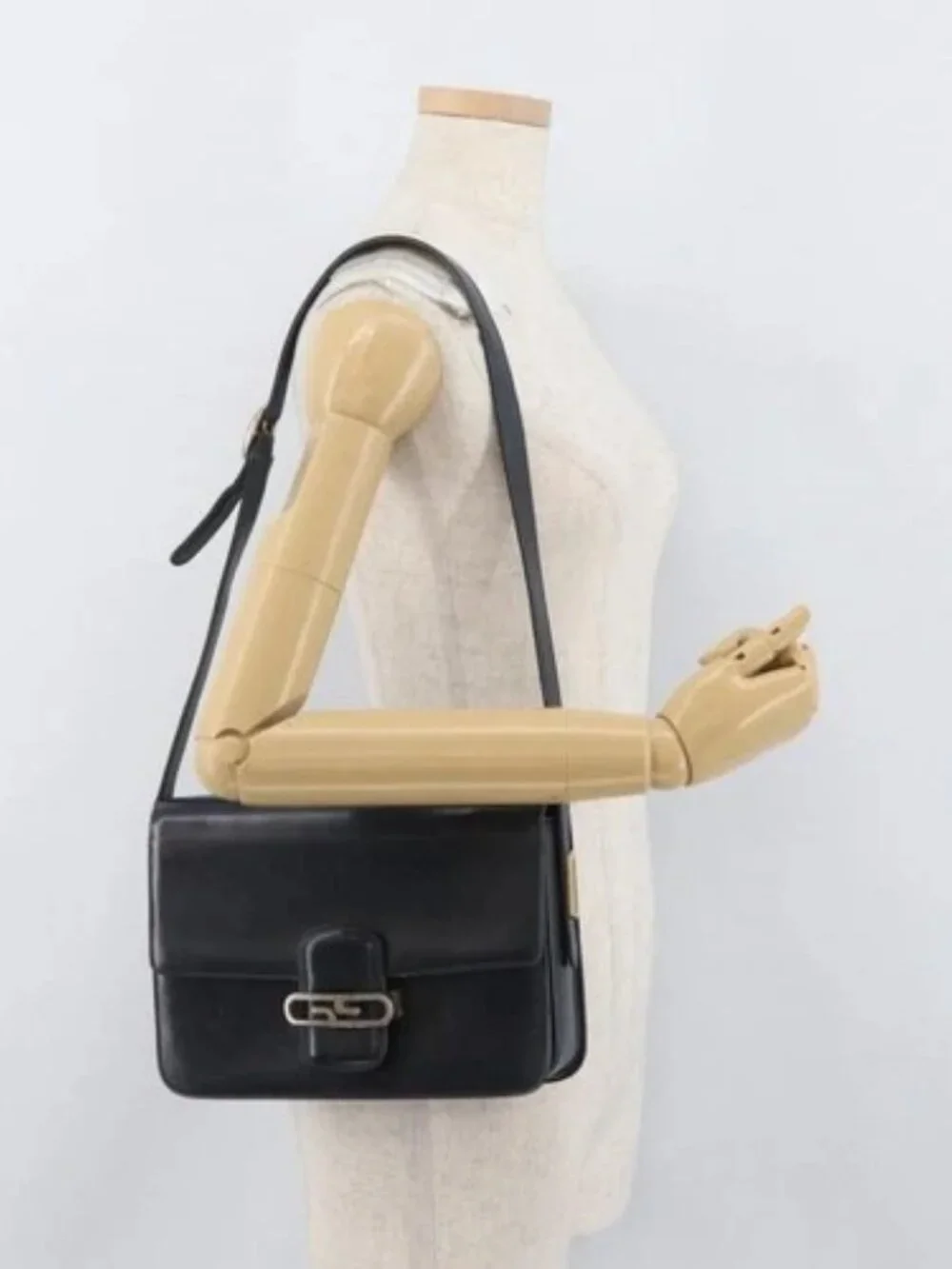 GUCCI Shoulder Bag Leather Navy Gold Auth YKZ288